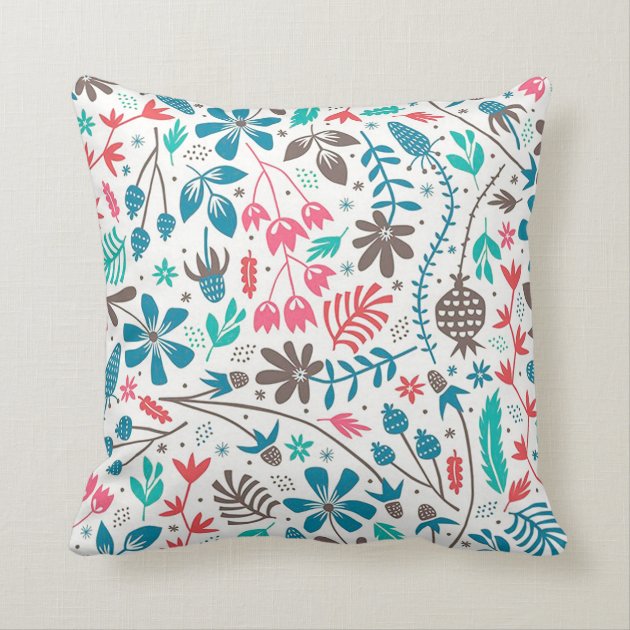 Retro Floral Pattern Throw Pillow-1