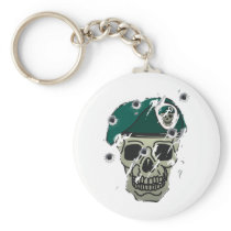 Retro skull and beret military motif keychain