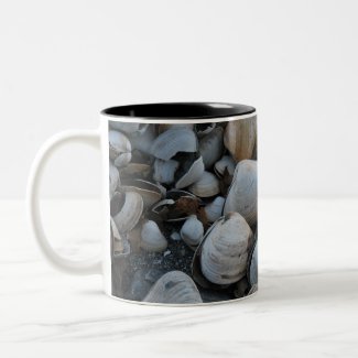 RI Clamshell coffee mug mug