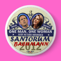 Rick Santorum and Michele Bachmann in 2012 buttons