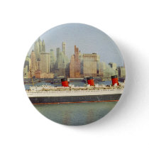 RMS Queen Mary Sailing New York 1950's Pin