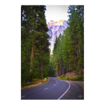 Road to Yosemite Mountains Print
