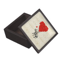 Romantic elephant & heart balloons premium keepsake boxes