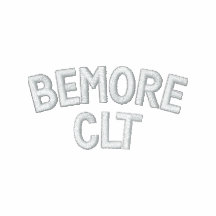 ROPA DE BEMORE SUDADERA BORDADA