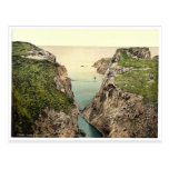 Rope Bridge. Carrick-a-Rede. Co. Antrim, Ireland r Post Card