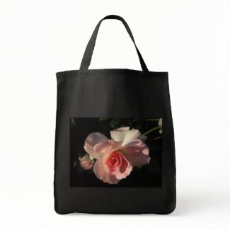 Rosa Seduction Tote Bag bag