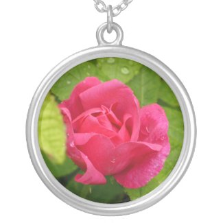 Rose necklace necklace