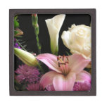 Roses Gift Box by Leslie Harlow premium gift boxes