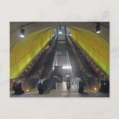 Rosslyn Metro Escalator