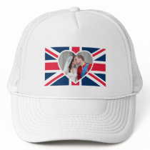 Royal Kiss - William & Kate Wedding Mesh Hat