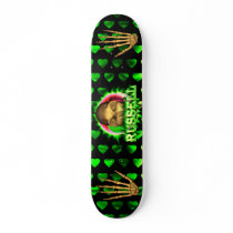 Russell skull green fire Skatersollie skateboard.