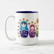 ロシア人のMatryoshkaの人形のマグ mug