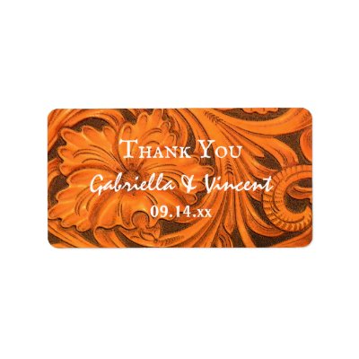 These custom country and western wedding favor stickers feature a close up