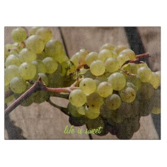 Rustic Style Grapes on Wood with Quote
