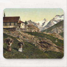 Saas Fee, church and Rimpfischhorn, Valais, Alps o Mouse Pads
