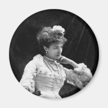 Sarah Bernhardt Vintage Photo - 1877 Fridge Magnets
