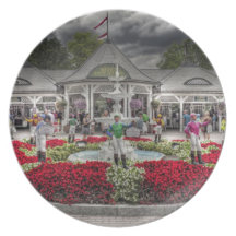 Saratoga's 12 Stakes Winners.jpg Dinner Plates