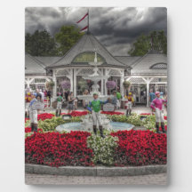 Saratoga's 12 Stakes Winners.jpg Plaques