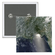 Satellite view of an oil spill button