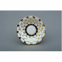 Saucer plate with attractive design photo cutouts