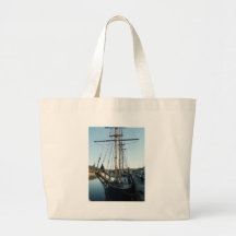 Schooner Frya Tote Bag