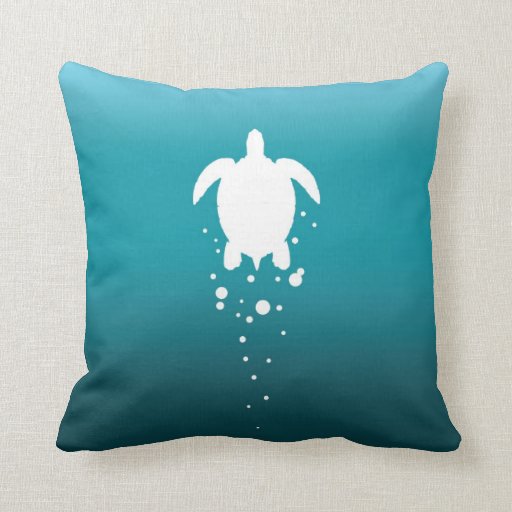 Sea Turtle & Bubbles Against Blue-Green Ocean Throw ...