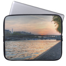 Seine sunset laptop sleeve