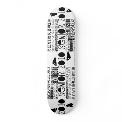 Senior 2010 - Skateboard by bluebeachsong
