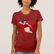 Señora modela retra T-shirt del tatuaje de la cami