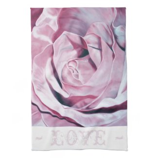 Shabby chic vintage romantic elegant pink roses towel