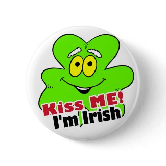Shamrock Kiss Me I'm Irish button