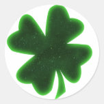 Shamrock on white round stickers