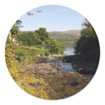 Sheen Falls Round Stickers