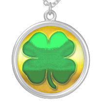 Shiny Shamrock Necklace necklaces