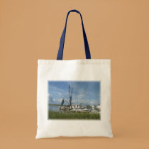Shrimp Boat Budget Tote bags
