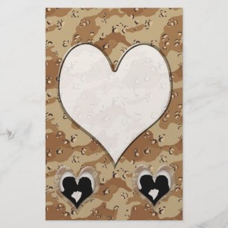 Silhouette of Couple Kissing (Camoflauge) stationery