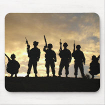 Silhouette of Soldiers in 101st Airborne Division Mouse Pads
