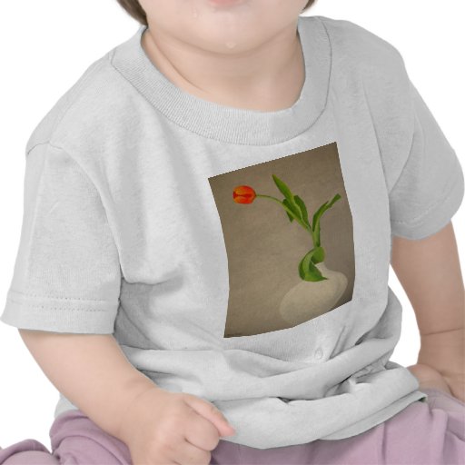 Singl Tulip in Vase Tee Shirts