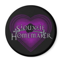 Siouxsie Homemaker Knitting (Violet) magnets