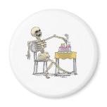 sKeLeToN BiRtHdAy CaKe magnets