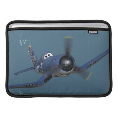 Skipper 3 MacBook sleeve