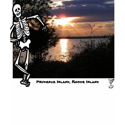 Skull 21, The Naked Pirate Beach Club, Prudence... Tshirts by beagle07
