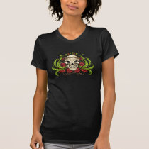 skull, skulls, rose, roses, thorn, thorns, red, green, symmetrical, design, al rio, Camiseta com design gráfico personalizado