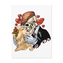 Skull Kiss with Hearts and Roses by Al Rio postcards