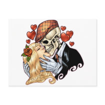 Skull Kiss with Hearts and Roses by Al Rio postcards