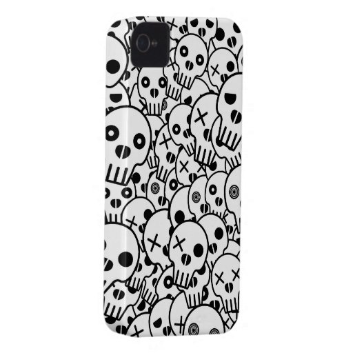 Skull Pile Case-Mate iPhone 4 Case