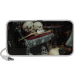 Skulls and Bones on Throne. Mp3 Speaker