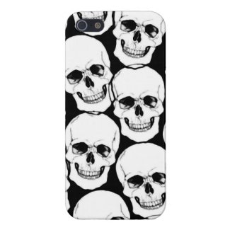 Skulls Black & White iPhone5 Case