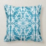 Sleeping on elegance pillows