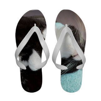 tuxedo flip flops